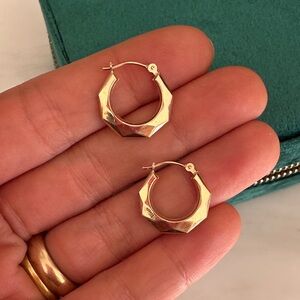 14k Gold Faceted Hoop Earrings